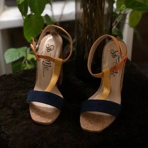 So Me Women’s T-Ankle Strap Chunky Heels